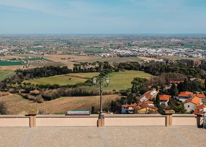 Panorama 3* بيرتينورو