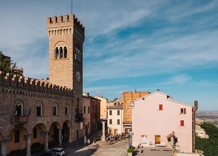 فندق Panorama بيرتينورو